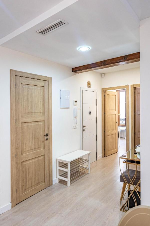 발렌시아 Central Luxury Flat With Free Parking 아파트 외부 사진